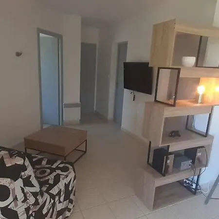 L'escapade T2 Avec Piscine Et Jardin Apartmán Saint-Privat (Ardeche)